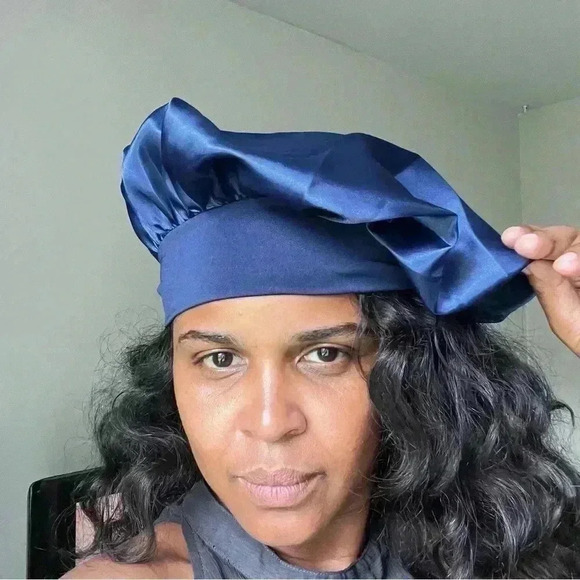 4 SILKY BONNETS PINK TAN BLACK  AND BLACK 4 Color’s - Picture 1 of 16